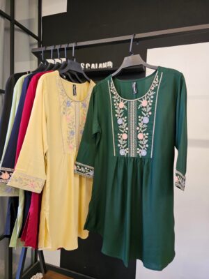 شومیز کویین (ایراددار)