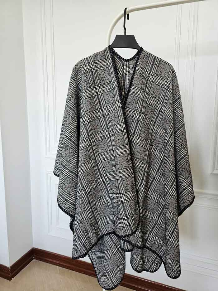 پانچو گیلان 3 20251017 14030111